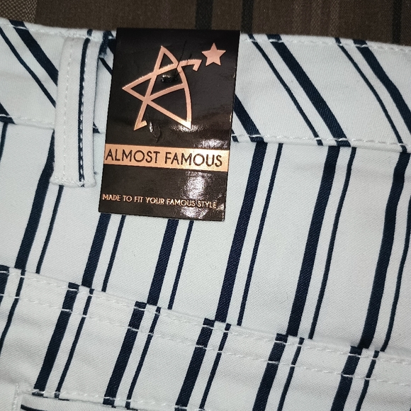 Almost Famous High Waist Striped Shorts 1 Juniors - Picture 6 of 8